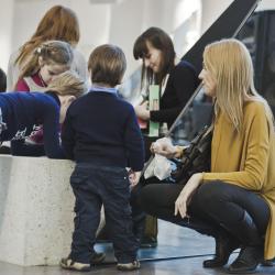 Задачи ребенка и роль родителей в его информационном пространстве