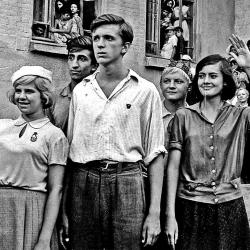 Показ фильма «До свидания, мальчики»