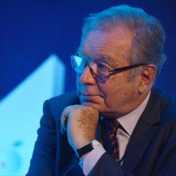 Презентация книги «Как нам жить? Мои стратегии» и автограф-сессия Кшиштофа Занусси