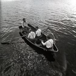 «Давай построим лодку, вода придёт потом»