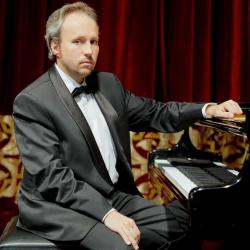 Концерт пианиста Дмитрия Карпова