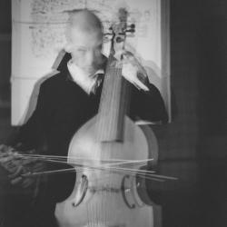 Новая музыка в зале Свободы: sacred.cosmic.biomechanic