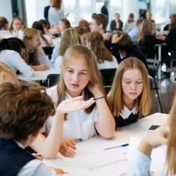 Кем быть? Врач Александр Гальперин