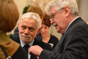 Торжественное награждение французским национальным орденом «За заслуги» директора Центра Ельцина Александра Дроздова