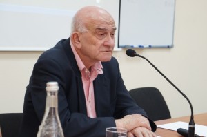 Евгений Ясин на Ельцинском семинаре «Я думаю!» в Нижнем Новгороде