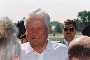 Поездка президента РФ Б.Н. Ельцина и Н.И. Ельциной по Волге (г. Плес Ивановской области, г. Нижний Новгород, г. Тольятти, г. Волжск (показательные полеты военной авиации),  г. Ростов-на-Дону и г. Сочи резиденция "Бочаров ручей")