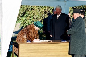 Визит в РФ королевы Англии Елизаветы II с супругом принцем Филиппом герцогом Эдинбургским