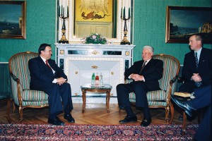 Встреча президента РФ Б.Н. Ельцина с министром иностранных дел Канады Андрэ Уэллетом