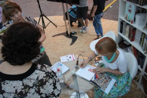 Презентация книги «90-е. Страна»