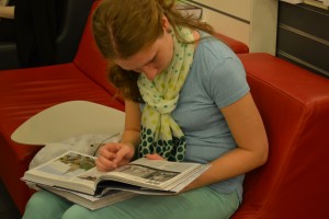 Презентация фотоальбома «90-е. Страна» в магазине «Москва»