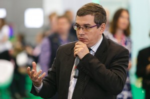 Тележурналист Евгений Енин. ИННОПРОМ 2015