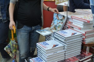 Презентация фотоальбома «90-е. Страна» в книжном магазине «Библио-Глобус»