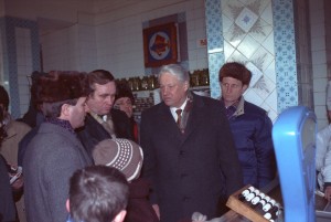 Поездка Бориса Ельцина в Брянскую область, г. Новозыбков