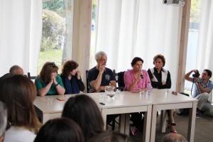 Круглый стол «Медиа 90-х: ТВ и радио» на фестивале "Остров 90-х" в парке Музеон  