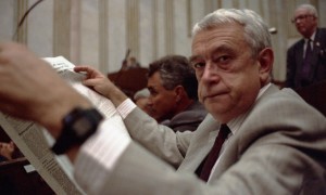 Журналист  Егор Яковлев на сессии Верховного Совета СССР 28 августа 1991 