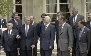 Саммит НАТО-Россия. Главы государств и правительств стран участников НАТО после подписания Основополагающего акта о взаимных отношениях, сотрудничестве и безопасности между Россией и НАТО