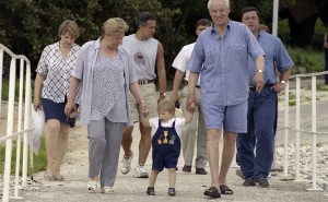 Президент РФ Борис Ельцин на отдыхе