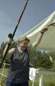 Президент РФ Борис Ельцин на отдыхе. Супруга президента РФ Наина Ельцина на рыбалке