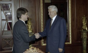 Встреча президента РФ Бориса Ельцина с заместителем председателя Правительства РФ, министром Госимущества РФ М.В. Бойко