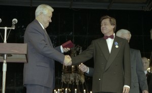 Посещение президента РФ Бориса Ельцина Московского театра «Ленком» по случаю 70-летнего юбилея