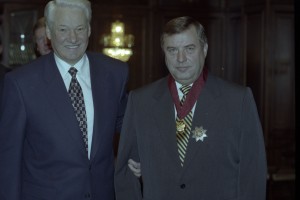 Награждение председателя Государственной Думы Федерального собрания РФ Г.Н. Селезнева орденом «За заслуги перед Отечеством» II степени в связи с его 50-летием