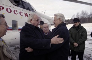 Неофициальная встреча президента РФ Бориса Ельцина и канцлера ФРГ Гельмута Коля