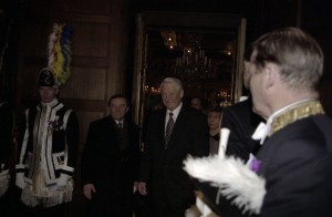 Государственный визит президента РФ Бориса Ельцина в Королевство Швеция. Официальный обед в честь президента РФ Бориса Ельцина и супруги президента РФ Наины Ельциной от имени Их Величеств Короля Карла XVI Густава и Королевы Сильвии