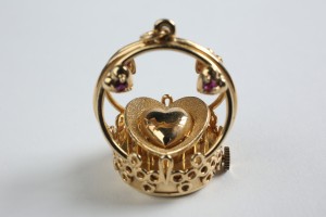  «Бьющееся сердце»