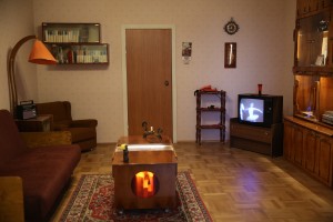 «Советская квартира начала 1990-х гг.» — экспозиция, воссоздающая обстановку типичной квартиры того времени