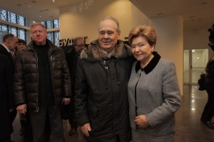 Церемония открытия Ельцин Центра в Екатеринбурге. Минтимер Шаймиев и Наина Ельцина. Анатолий Чубайс (на втором плане)