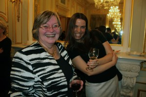 Переводчица Антония Буис (слева) на Русской литературной неделе