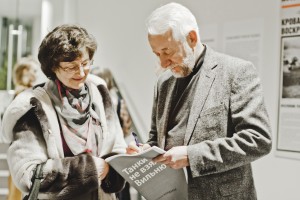 Виктор Лошак на открытии фотовыставки «Танки не взяли Вильнюс»