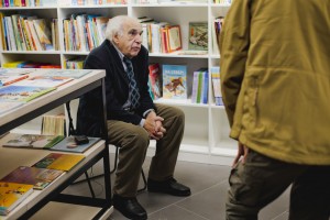 Евгений Рейн в магазине «Пиотровский»