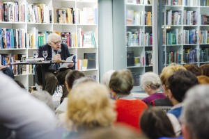 Евгений Рейн в магазине «Пиотровский»