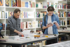 Евгений Рейн в магазине «Пиотровский»