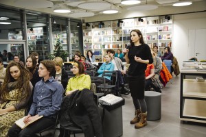 Лекция Алексея Цветкова  «Зачем мы читаем современную литературу?»