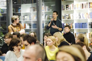 Лекция Максима Кронгауза «Языковые битвы в интернете: без побежденных и победителей»