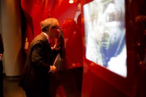 Представитель Panasonic Масато Накамура в Музее Бориса Ельцина