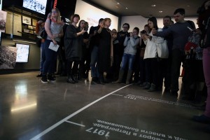 фичер экскурсоводы