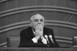 Михаил Горбачев на Съезде народных депутатов, 1990 год