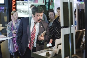 Экскурсия Сергея Шахрая по Музею Бориса Ельцина