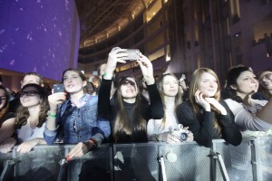 Концерт Ильи Лагутенко и группы «Мумий Тролль». Екатеринбург на «Острове 90-х»