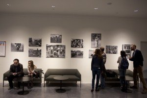 Выставка «Остров 90-х: испытание свободой». Фойе кино-конференц-зала