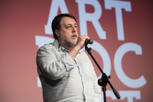 Режиссер Виталий Манский представляет свой фильм «Труба» в рамках проекта «Артдокфест в Екатеринбурге»