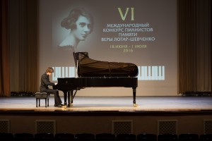  Андрей Лёшкин (дипломант конкурса) 