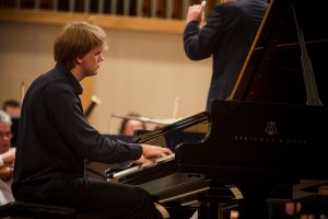 Олег Худяков - победитель VI конкурса пианистов памяти Лотар-Шевченко