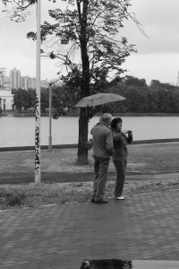 У Ельцин Центра. Участник фотокросса Юлия Пионтек. Тема: «Отношение»