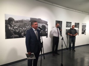 Открытие фотовыставки «Август 91-го. Люди на площади»