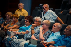 Тамара Алайба. Заседание «Народной трибуны»