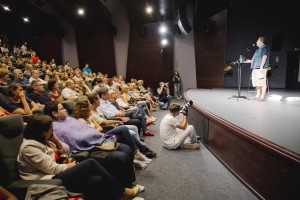 На встрече Дмитрием Быковым в Ельцин Центре